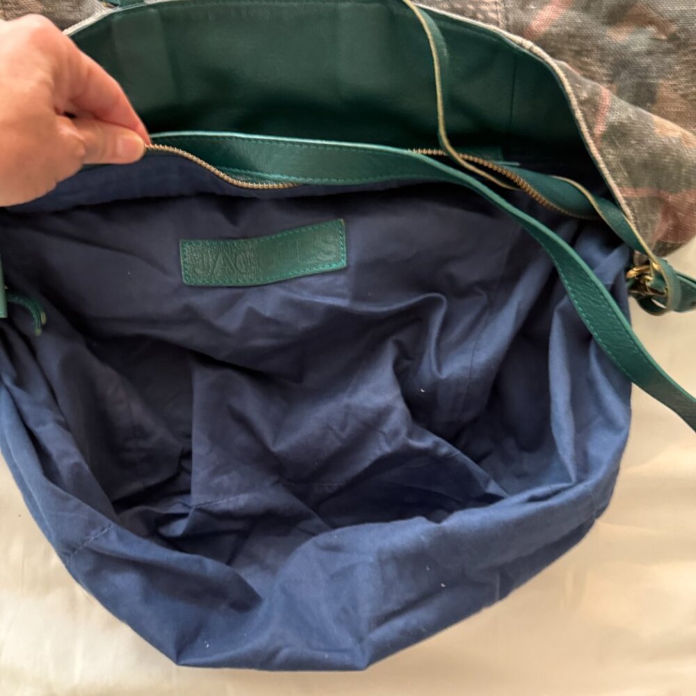 jerome dryefuss med jacques brutalist linen block printed green tote - Picture 7 of 8